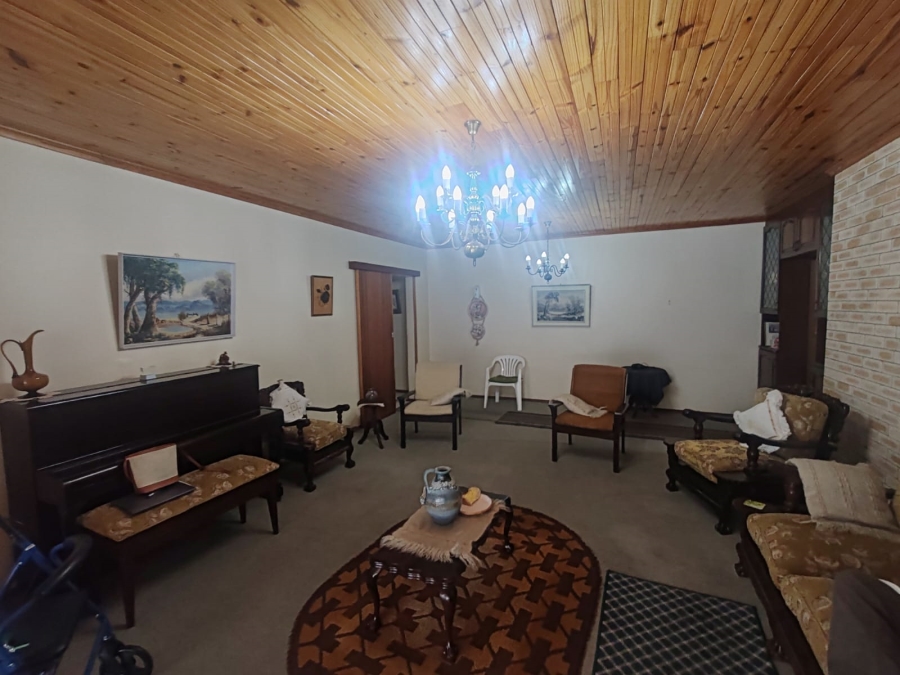 7 Bedroom Property for Sale in Despatch Central Eastern Cape